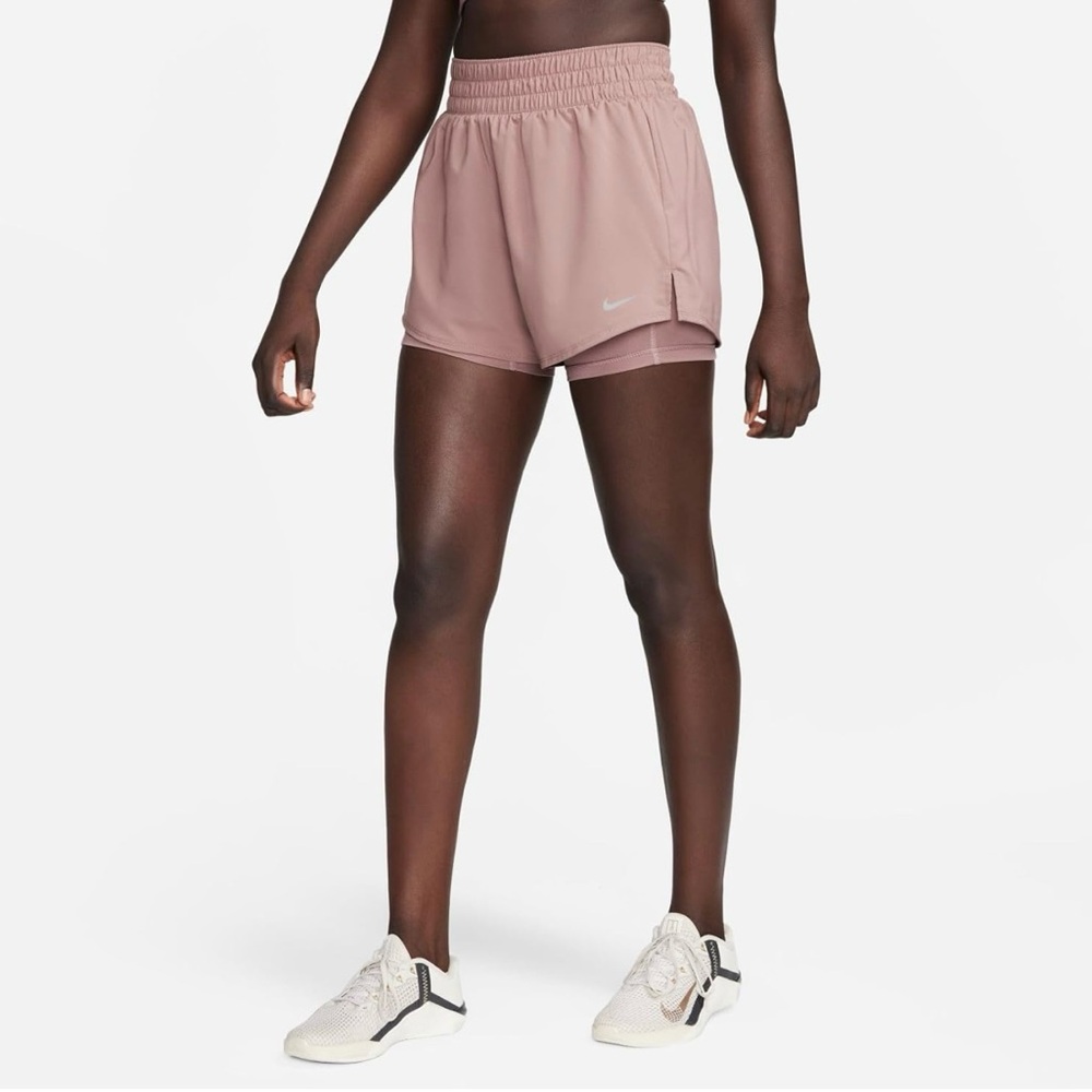 Nike Women's 2 in 1 Short in Smokey Mauve